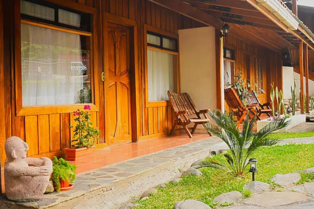 Cowboy Hostel - Habitaciones Con Bano Privado Monteverde 외부 사진